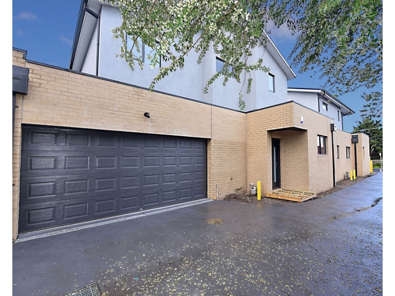 2/15 Bondi Avenue, Bonbeach VIC 3196