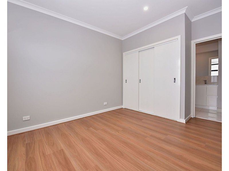 2/15 Bondi Avenue, Bonbeach VIC 3196