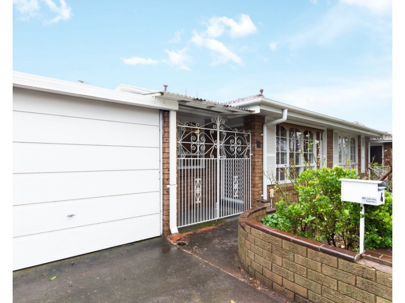 4/204 Charman Road, Cheltenham VIC 3192