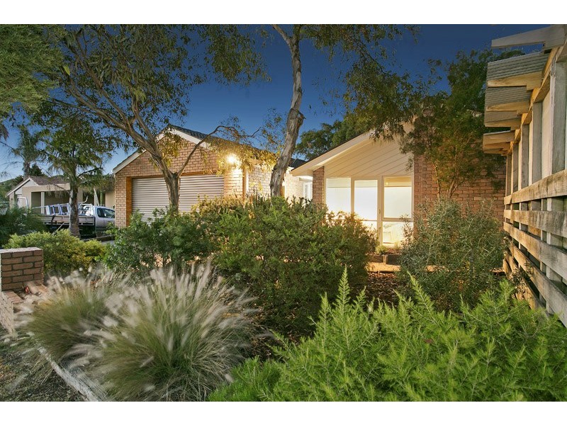 1 Clematis Court, Patterson Lakes VIC 3197