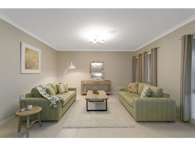 5 Fountain Court, Waterways VIC 3195