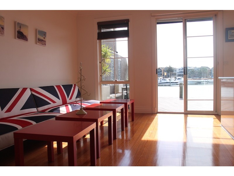 1 Scarborough Drive, Patterson Lakes VIC 3197