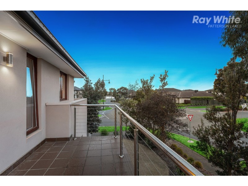 1 Lorikeet Lane, Waterways VIC 3195