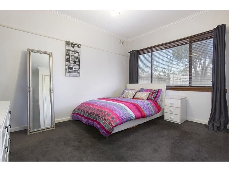 27 Whatley St, Carrum VIC 3197