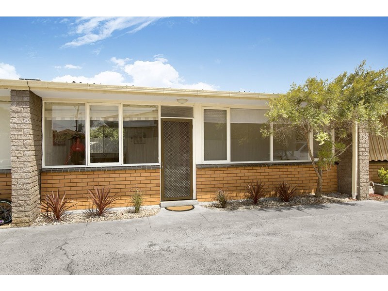 2/32 Woodbine Grove, Chelsea VIC 3196