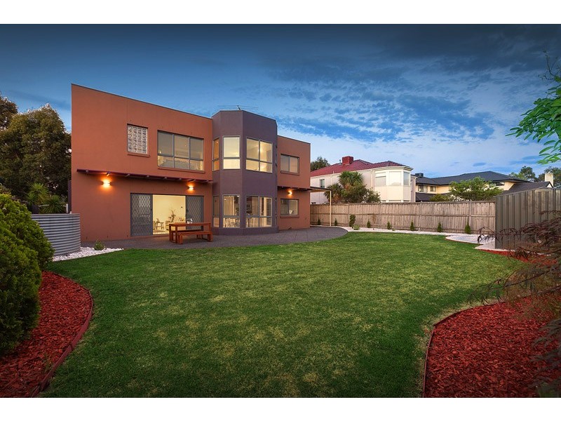 8 The Waterways Blvd, Waterways VIC 3195