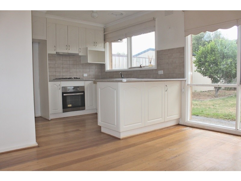 4 Balarang Court, Patterson Lakes VIC 3197