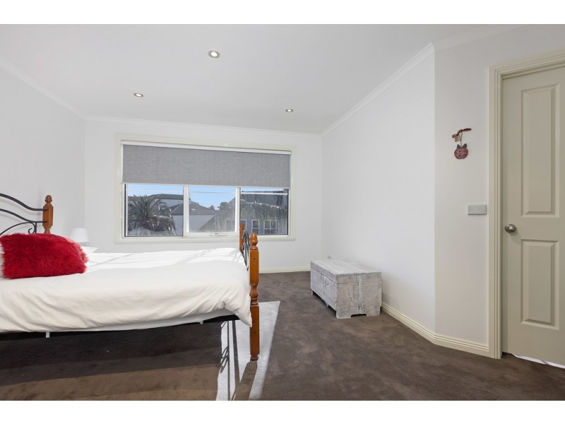 30 Scarborough Drive, Patterson Lakes VIC 3197