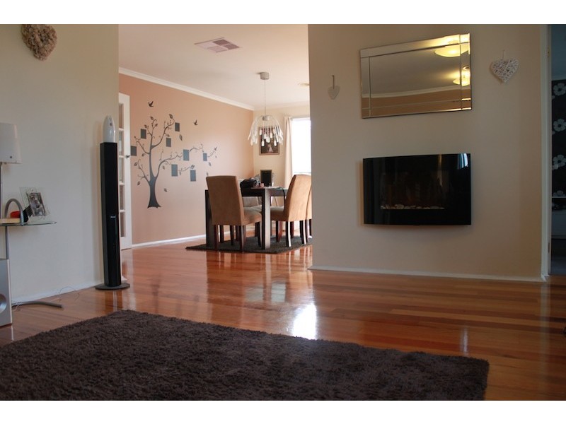11 Bernard Court, Somerville VIC 3912