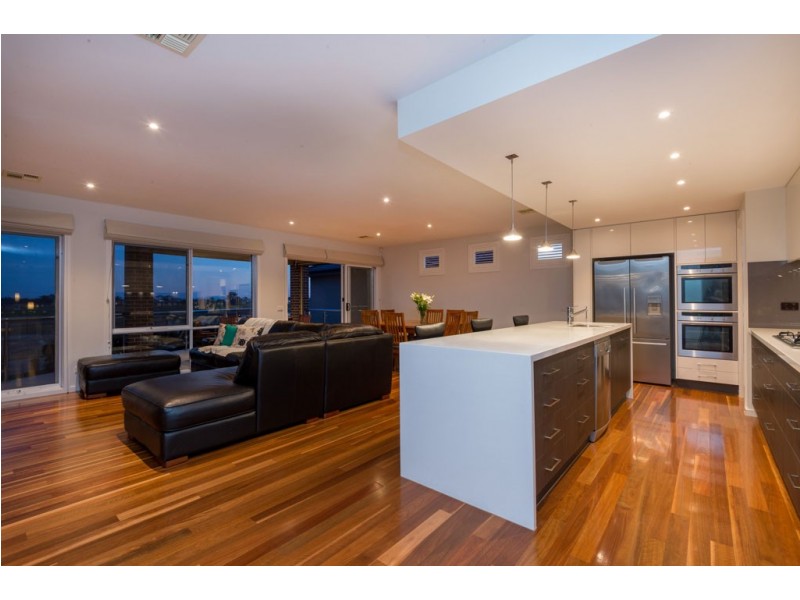 28 Riverside West, Patterson Lakes VIC 3197