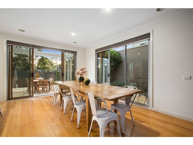 13 Linlithgow Terrace, Waterways VIC 3195