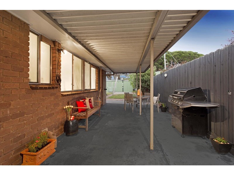 2 Illawong Court, Patterson Lakes VIC 3197