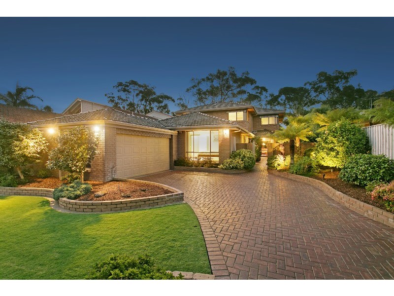 28 Golfwood Close, Dingley Village VIC 3172