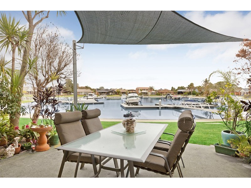 7/24 Schooner Bay Drive, Patterson Lakes VIC 3197