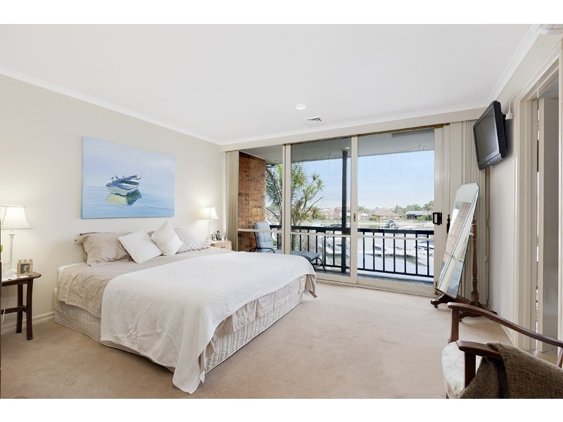 7/24 Schooner Bay Drive, Patterson Lakes VIC 3197