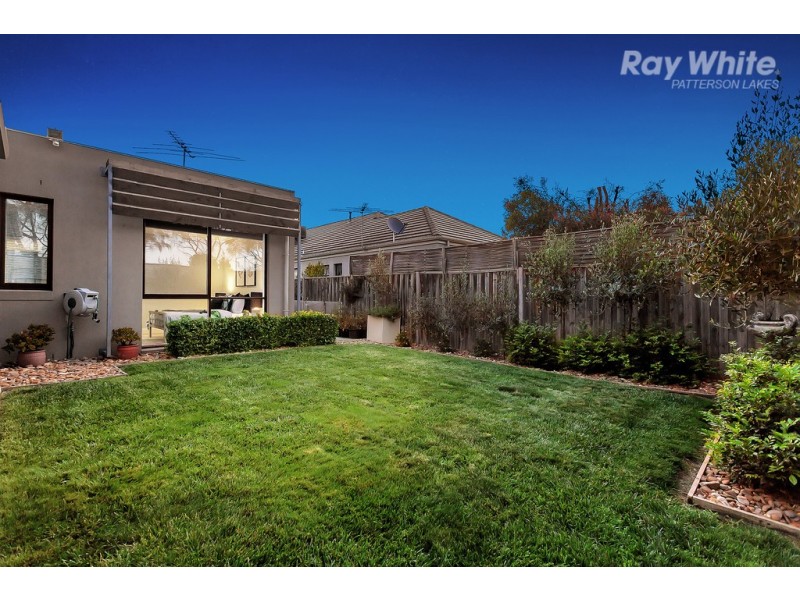 23 Burdekin Boulevard, Waterways VIC 3195