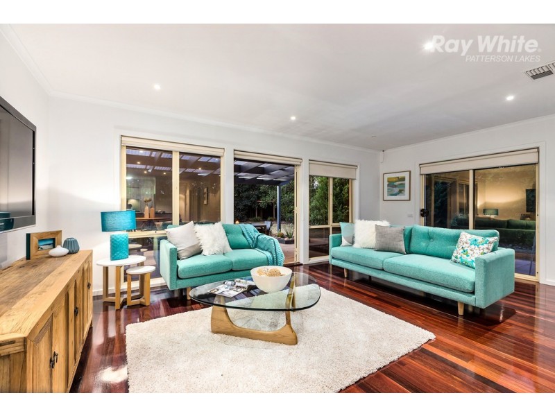 17 Trinity Court, Patterson Lakes VIC 3197