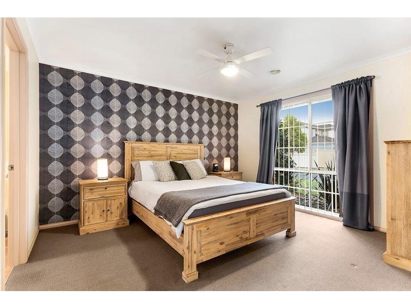 11 Tasman Court, Patterson Lakes VIC 3197