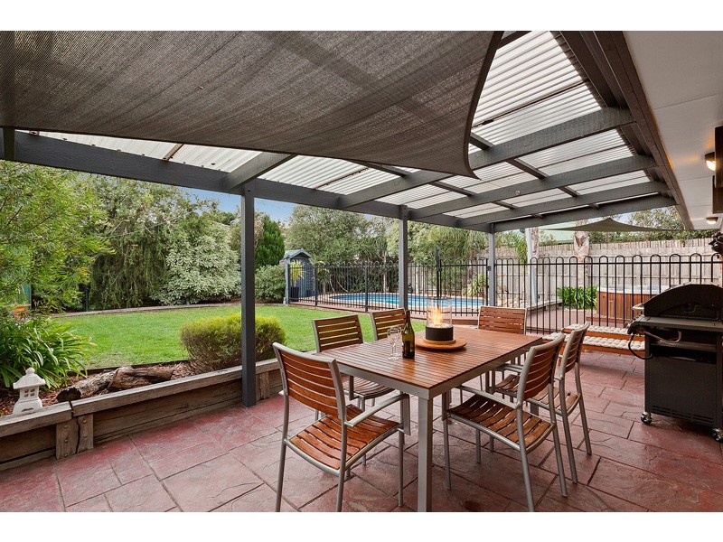 11 Tasman Court, Patterson Lakes VIC 3197