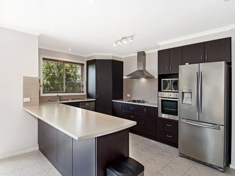 53 Clifton Park Drive, Carrum Downs VIC 3201