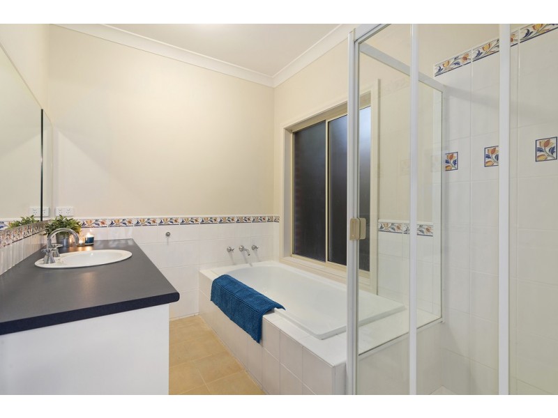 8 Oceanic Drive, Patterson Lakes VIC 3197