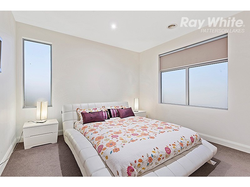 3 Alexander Circle, Patterson Lakes VIC 3197