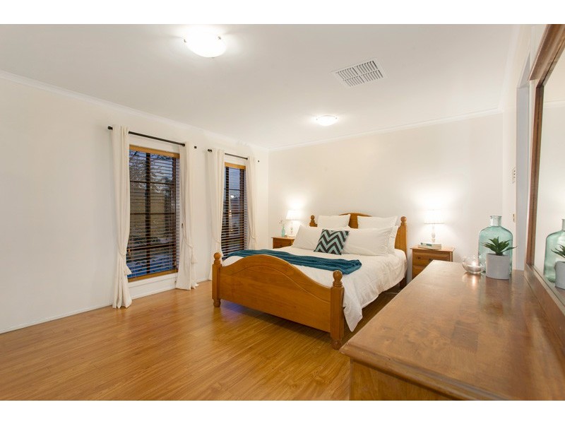 2 Lady Wellington Court, Patterson Lakes VIC 3197