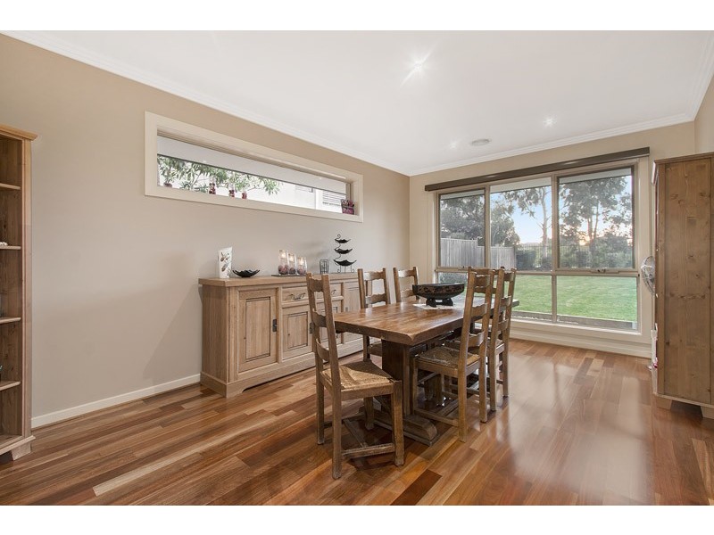 4 Banks Court, Sandhurst VIC 3977