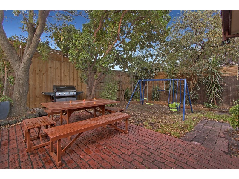 15 Mussert Avenue, Dingley Village VIC 3172