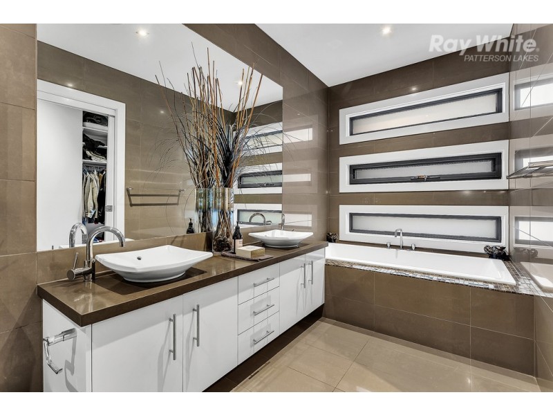 13 Webster Drive, Patterson Lakes VIC 3197