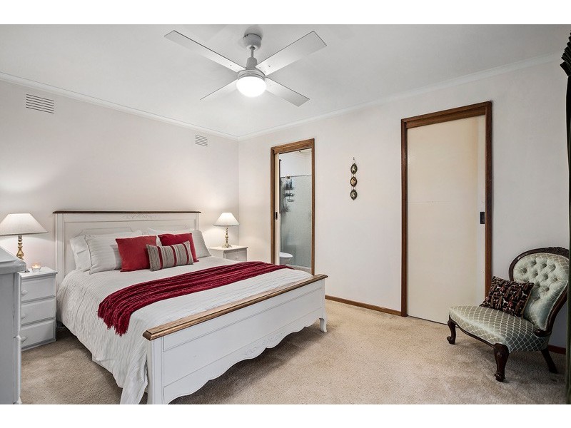 5 Nariel Court, Chelsea Heights VIC 3196