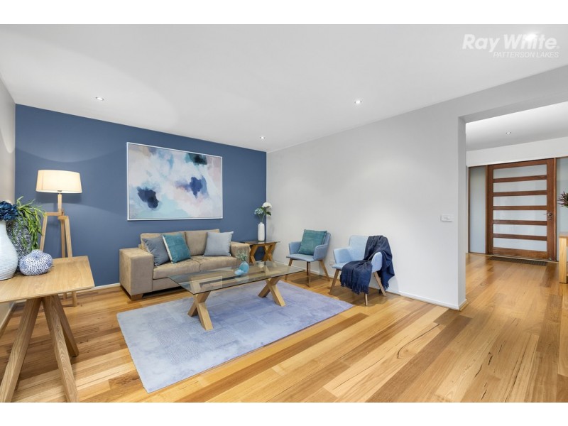 4 Coorong Circle, Waterways VIC 3195