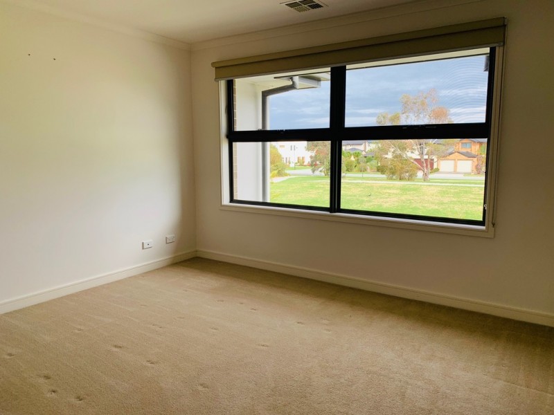 6 Hope Court, Waterways VIC 3195