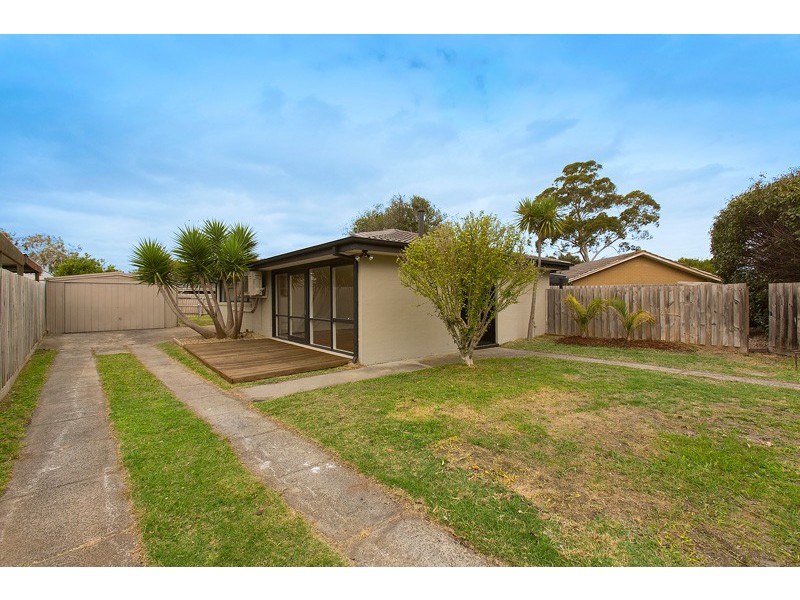 41 Kurrawa Cres, Patterson Lakes VIC 3197