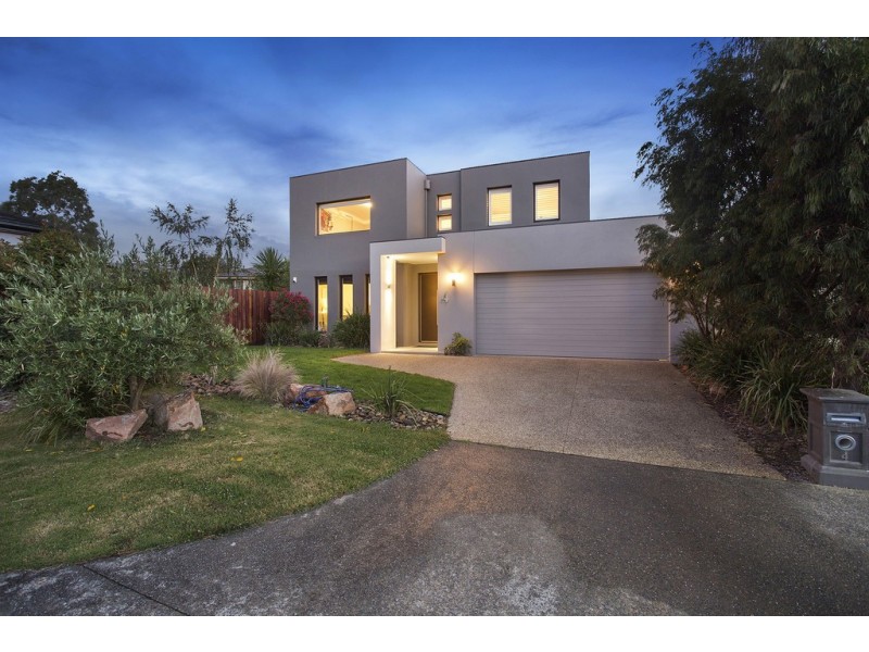 4 The Mews, Waterways VIC 3195