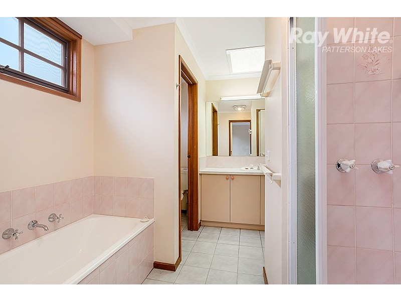 2/17 Palm Beach Drive, Patterson Lakes VIC 3197