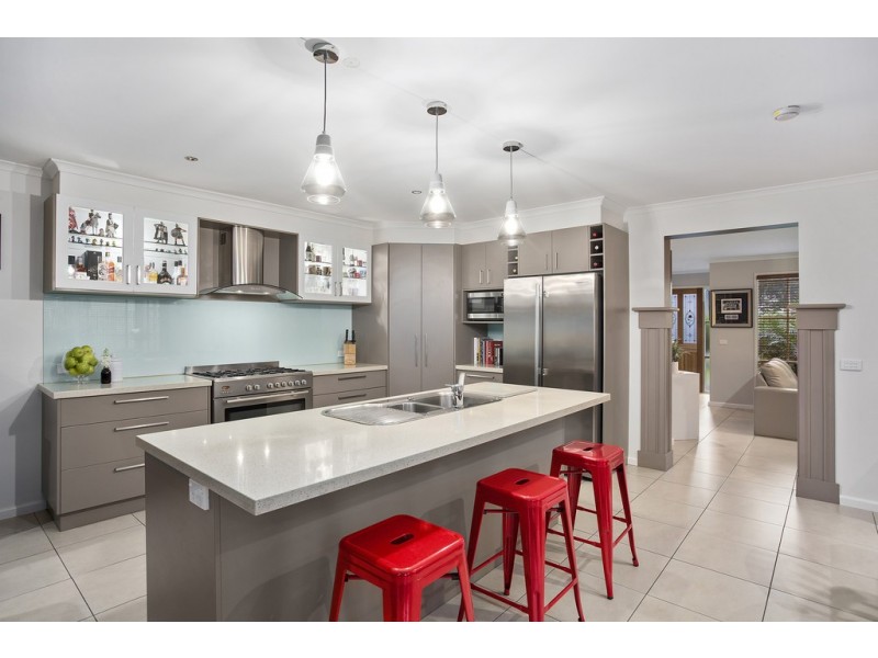 38 Lord Rodney Drive, Patterson Lakes VIC 3197