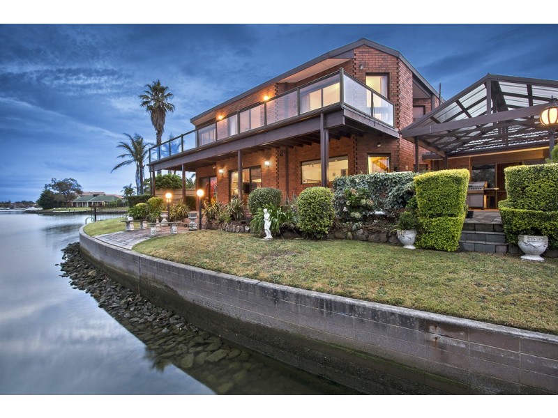 22 Swallow Court, Patterson Lakes VIC 3197