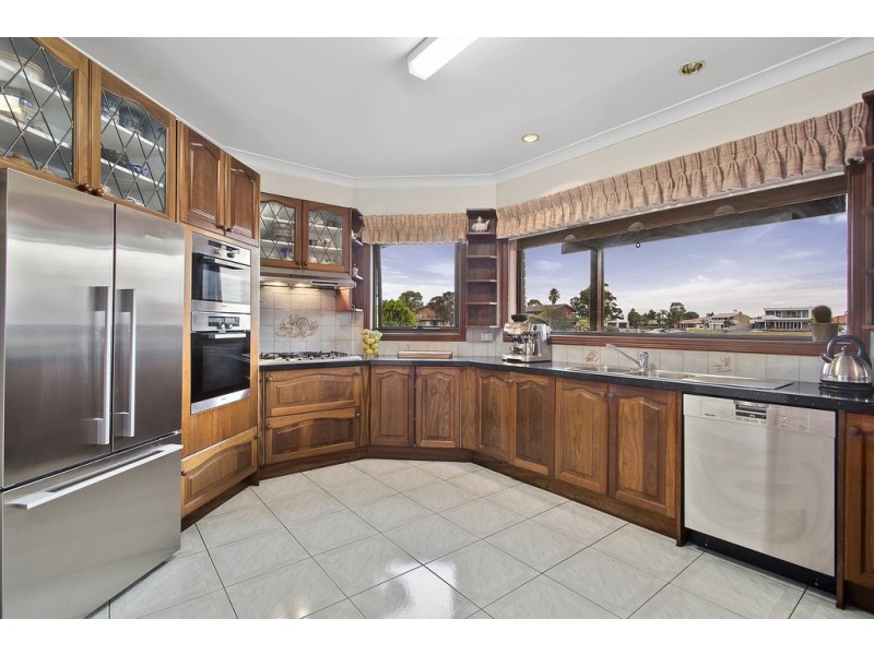 22 Swallow Court, Patterson Lakes VIC 3197