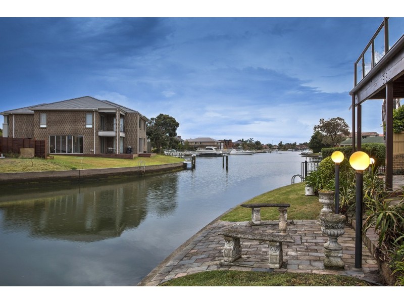 22 Swallow Court, Patterson Lakes VIC 3197