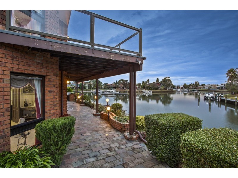 22 Swallow Court, Patterson Lakes VIC 3197