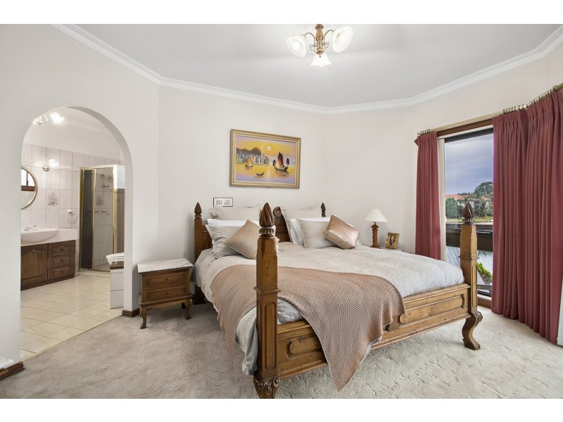 22 Swallow Court, Patterson Lakes VIC 3197