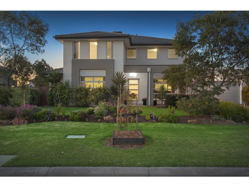 3 Spoonbill Place, Waterways VIC 3195