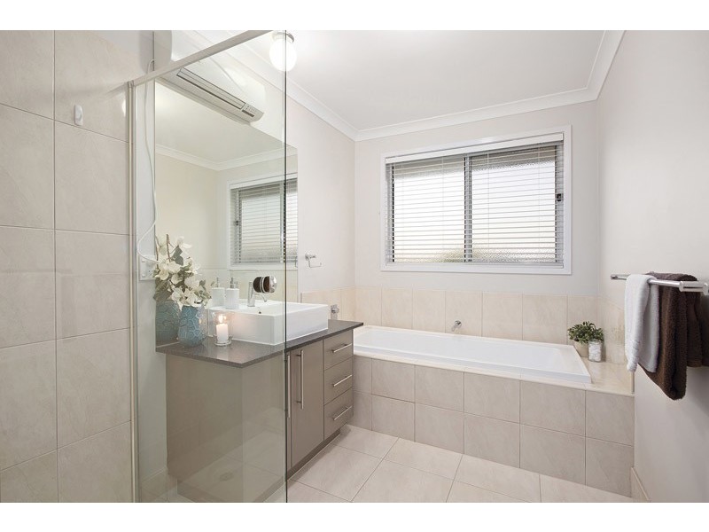 3 Spoonbill Place, Waterways VIC 3195