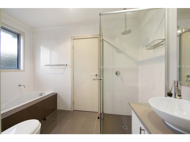 9B Tonbridge Street, Carrum VIC 3197