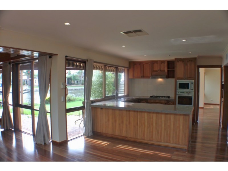 22 Acacia Crescent, Patterson Lakes VIC 3197