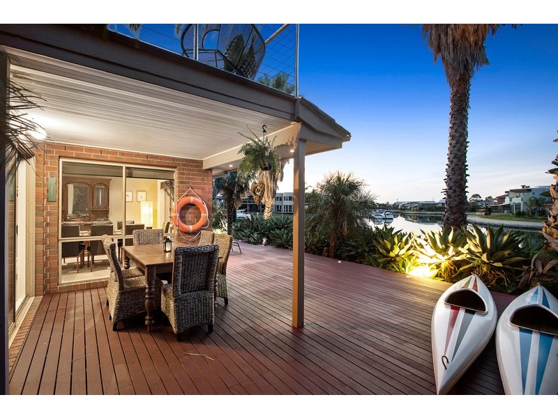 34 Acacia Cres, Patterson Lakes VIC 3197