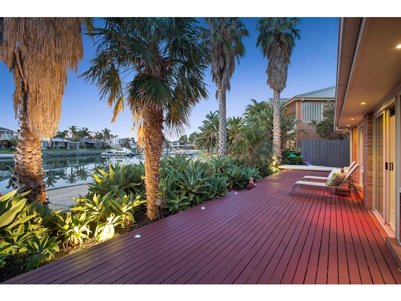 34 Acacia Cres, Patterson Lakes VIC 3197