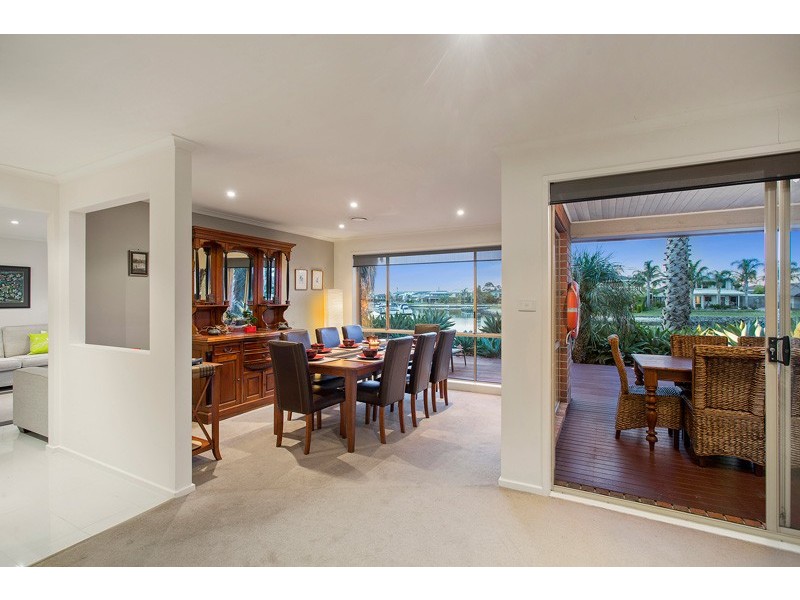 34 Acacia Cres, Patterson Lakes VIC 3197