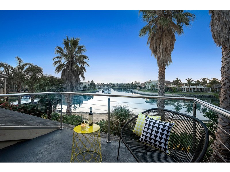 34 Acacia Cres, Patterson Lakes VIC 3197